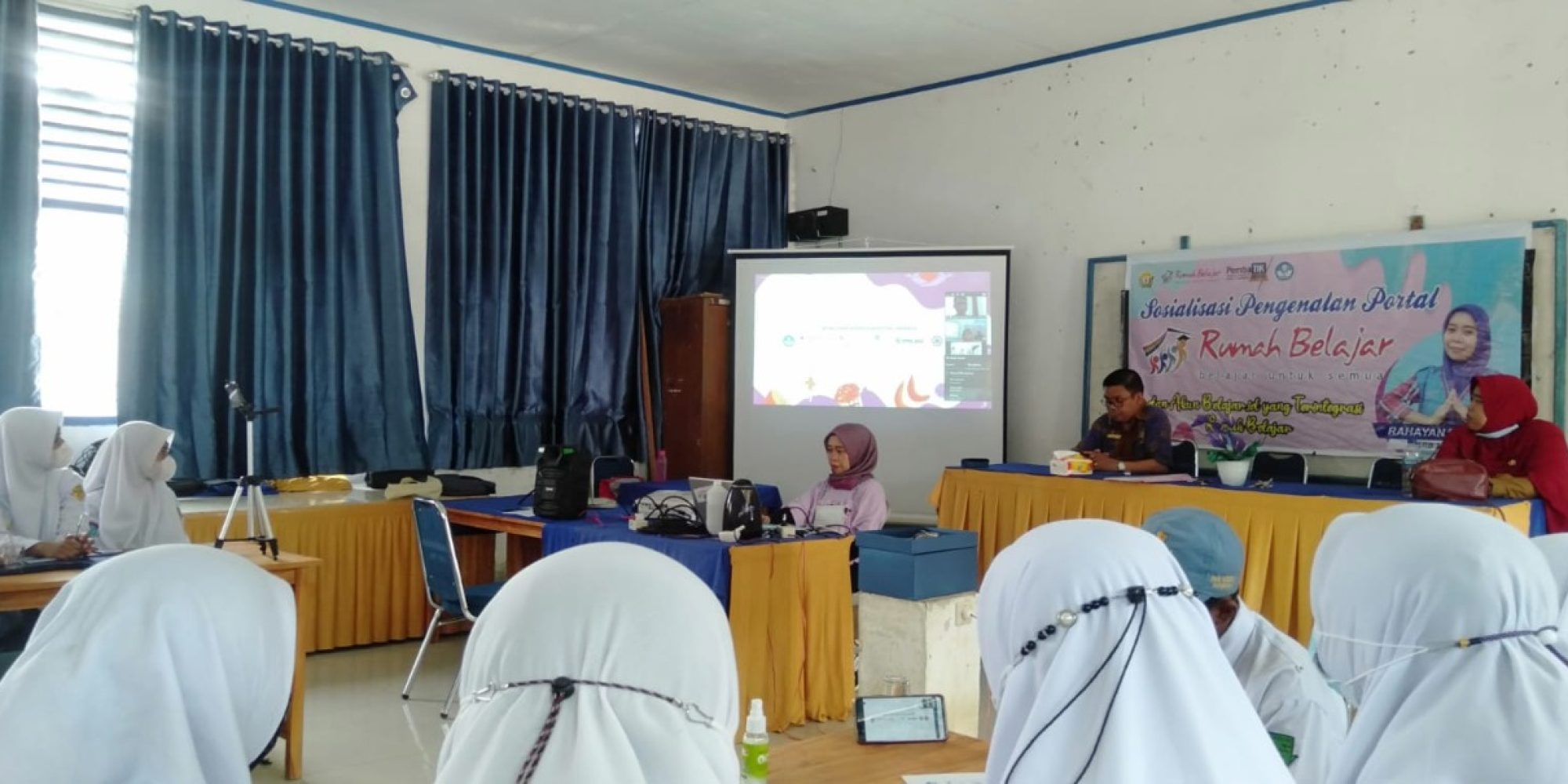 SMAN 03 Bombana menyelenggarakan Festival Film Sains terbesar di Dunia “Science Film Festival 2021