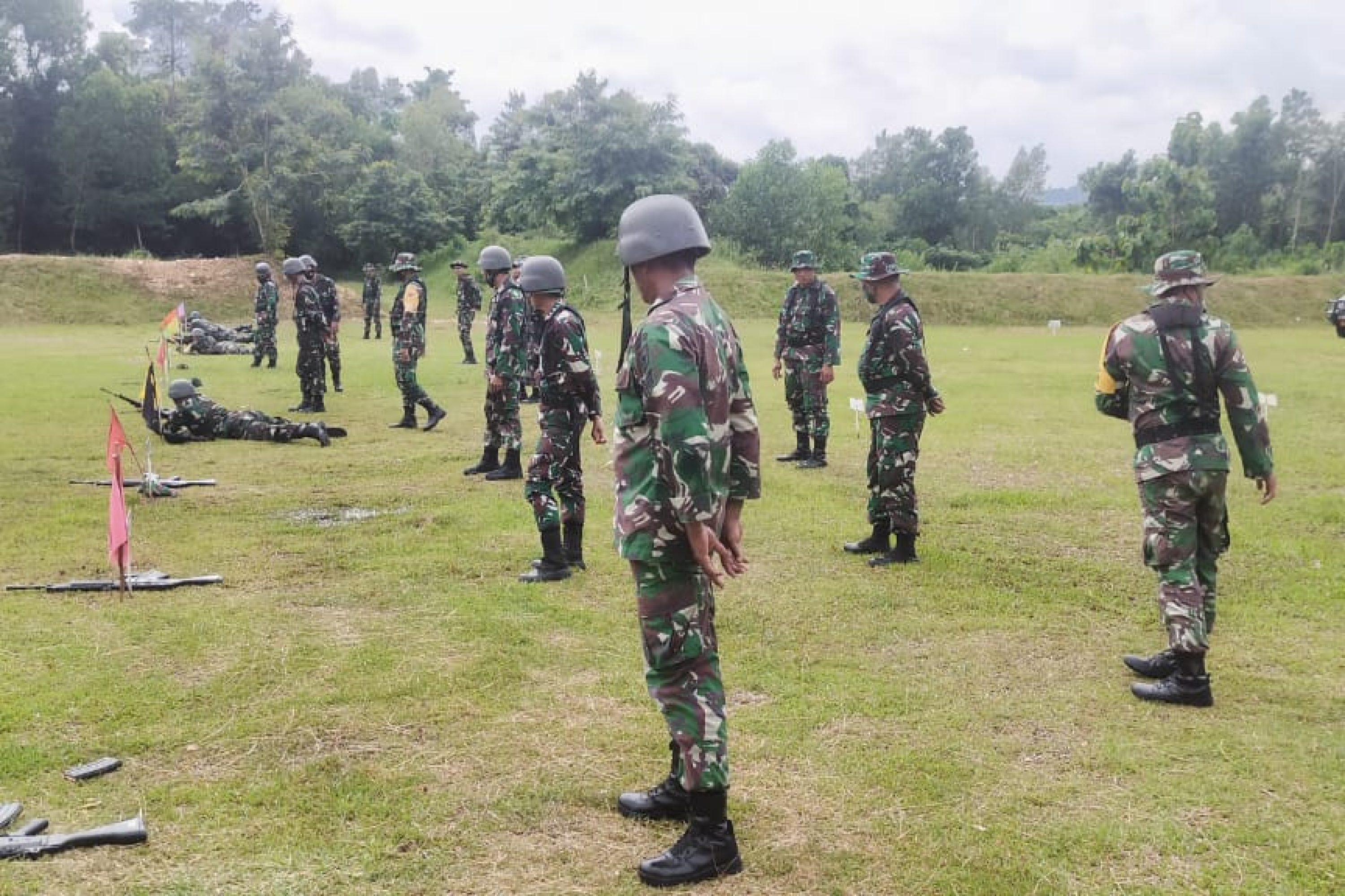 Kodim 1412/Kolaka,Gelar Latihan Menembak Latbakjatri. TW IV TA.2021, Demi Tingkatkan Kemampuan Prajurit.