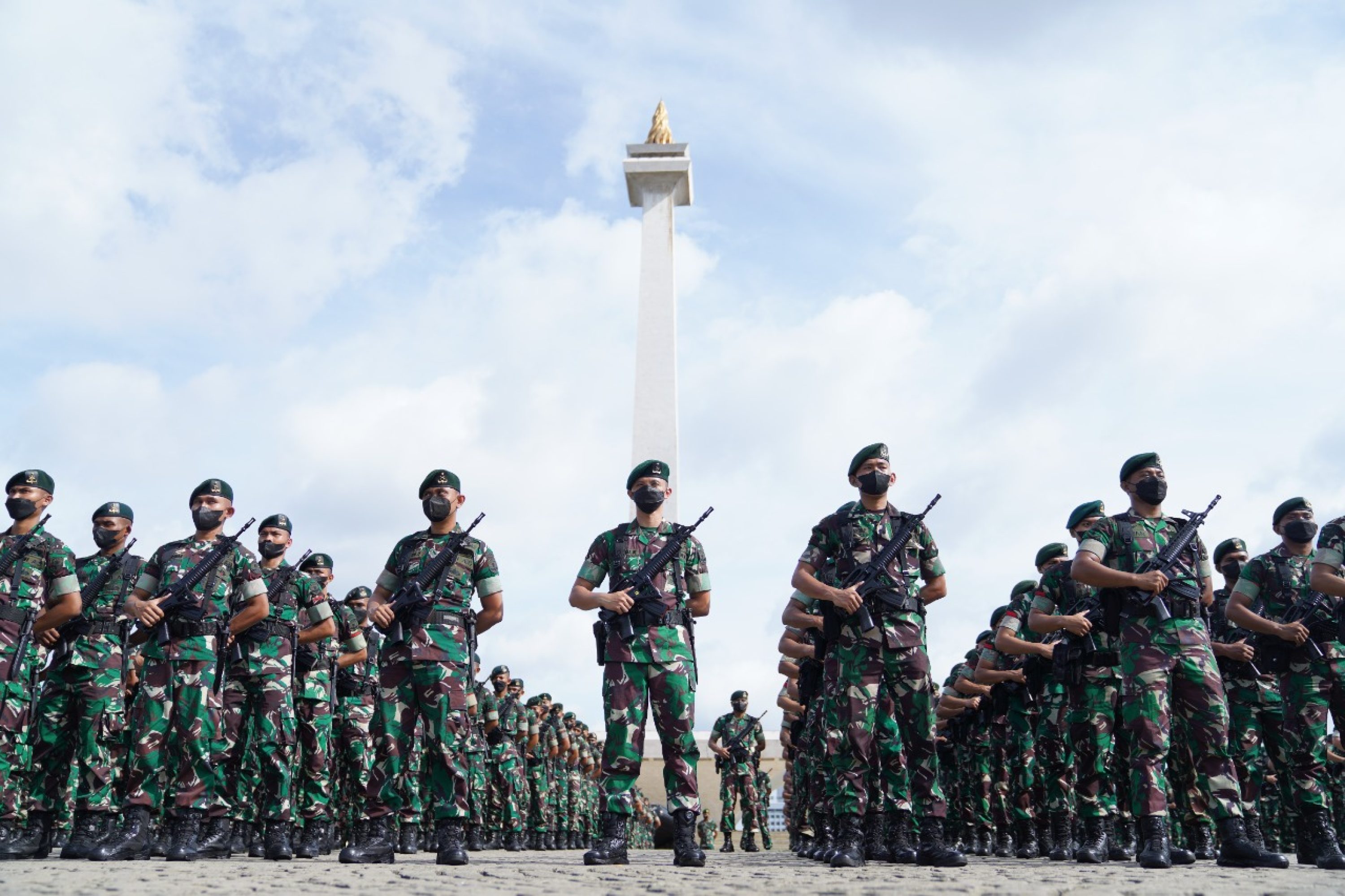 Cek Kesiapsiagaan Prajurit, Kasad Gelar Pasukan di Monas