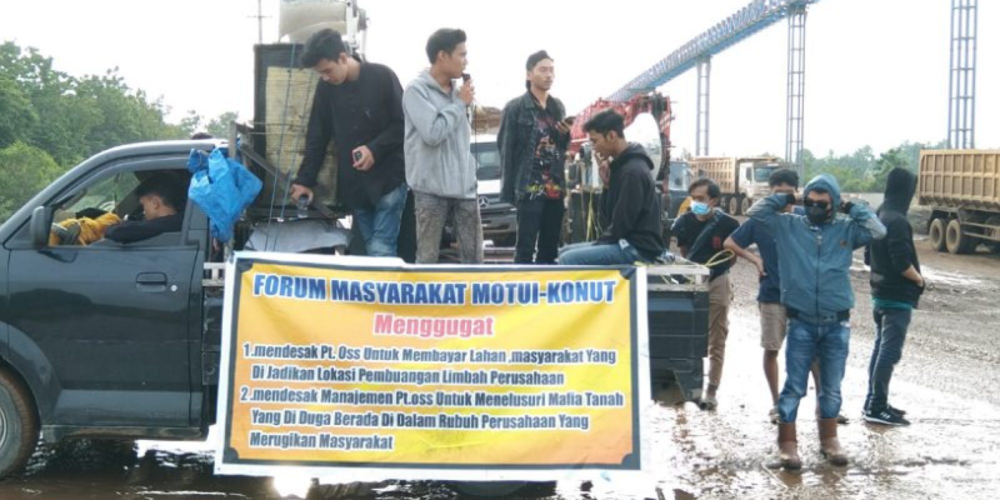 Lahan Masyarakat Di Jadikan Pembuangan Limbah Perusahaan , Masyarakat Demo PT.OSS