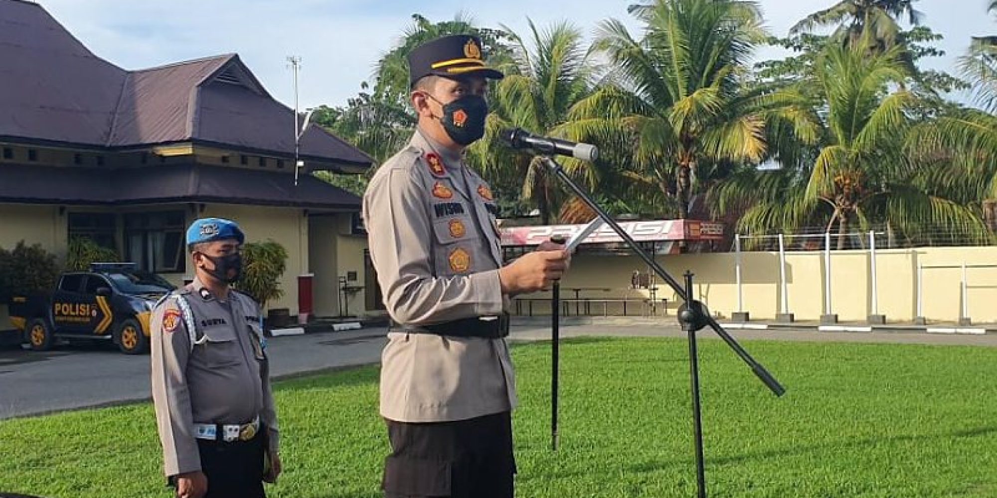 Kapolres Konsel Pimpin Apel Pergeseran Pasukan Pam Pilkades Serentak 2022