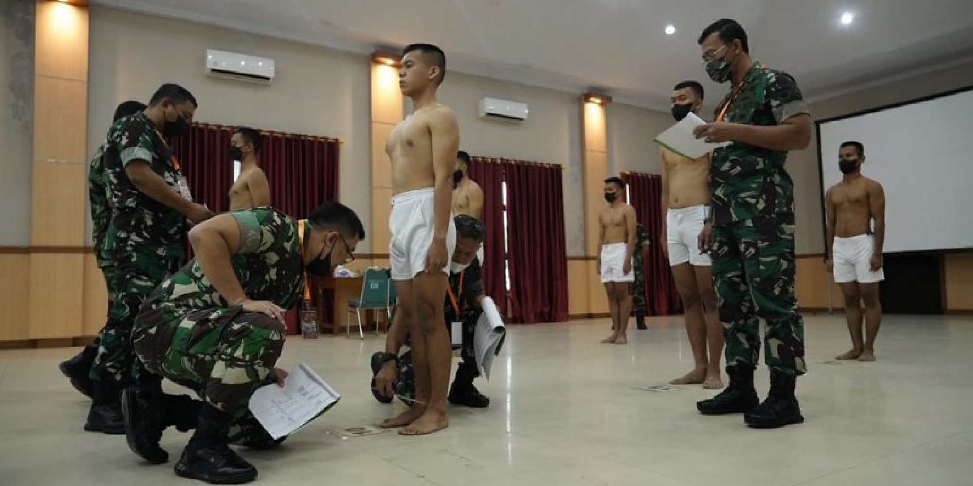 Ikuti Sidang Parade Catar Akmil Sub Panda Kendari, 44 Pemuda Terbaik Sultra Bakal ikut Seleksi Selanjutnya di Makassar
