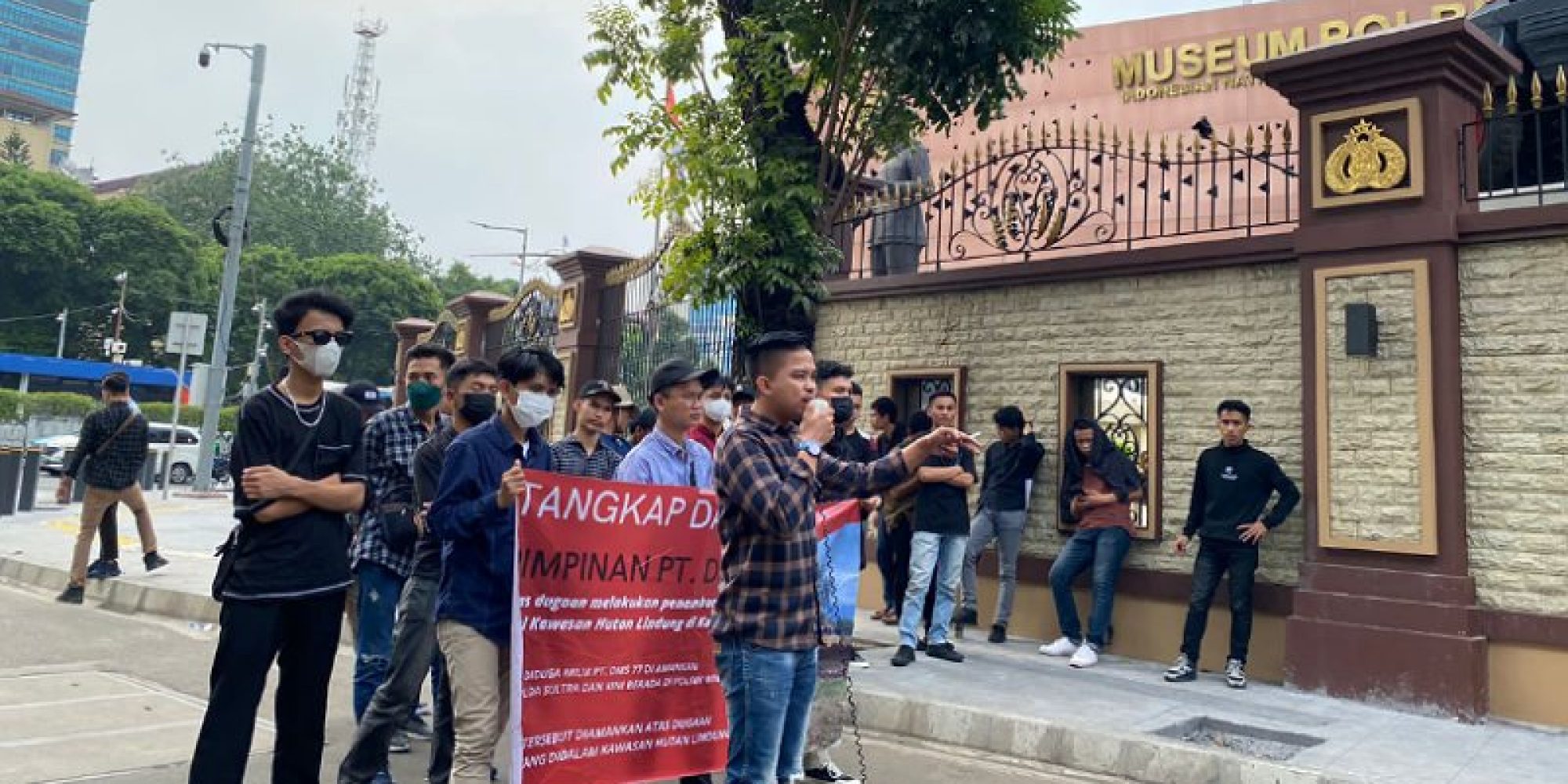Terkait Penangkapan 28 Alat Berat di Konut, J-PIP Minta Mabes Polri Segera Tangkap Pimpinan PT. DMS 77