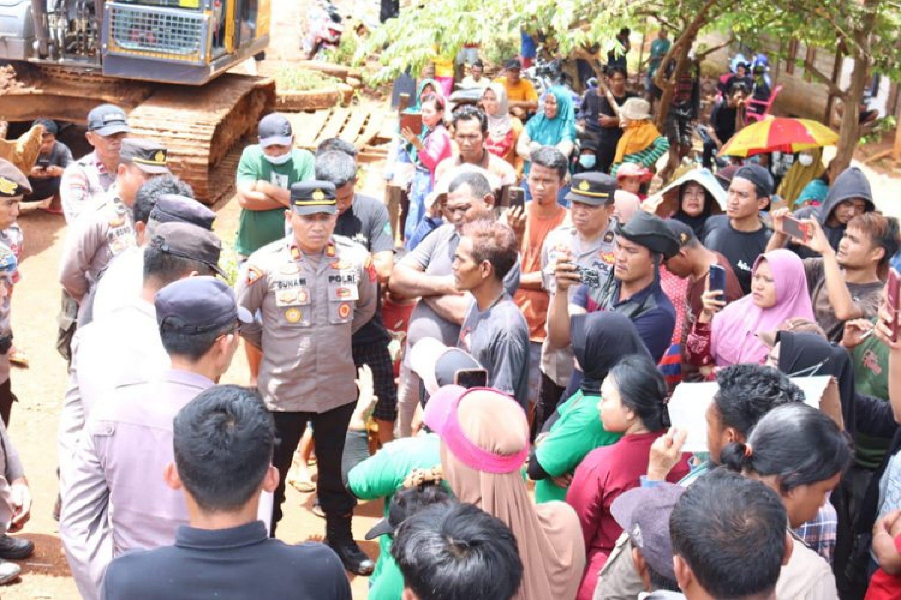 Ciptakan Rasa Nyaman Dan Tertib, Personil Polres Konut Gelar Pengamanan Aksi Unras di PT KNN