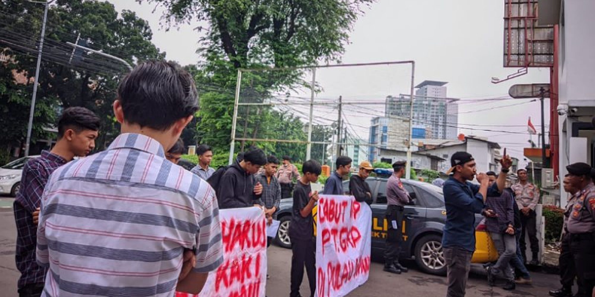 HP21_Nusantara Dan FORKOMNI : Dirjen Minerba Harus Punya Nyali Mencabut IUP PT. GKP di Konkep