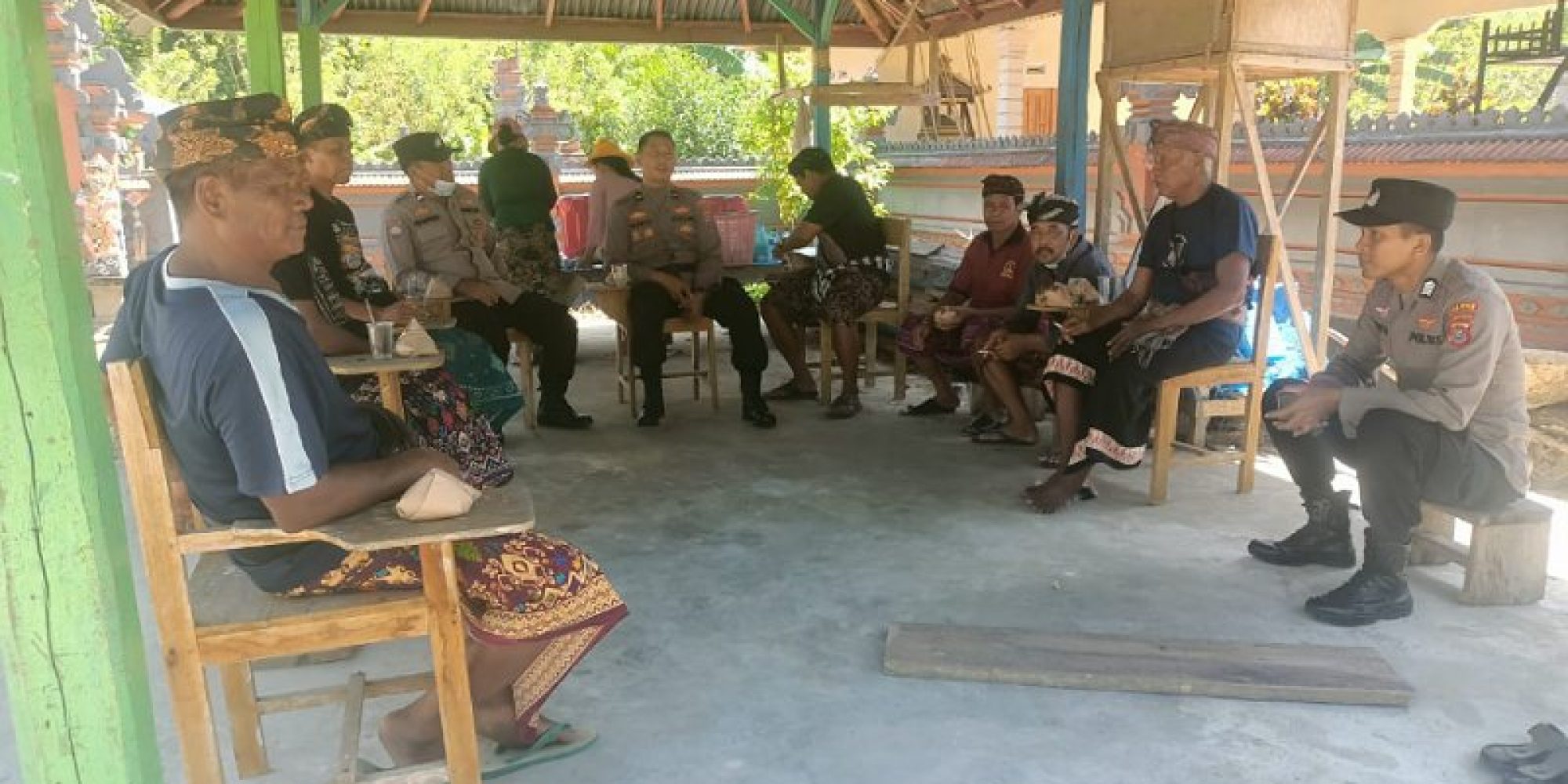 Gelar Jumat Curhat, Kapolsek Mowila Bakal Tertibkan Pengendara Yang Menggunakan Knalpot Bogar