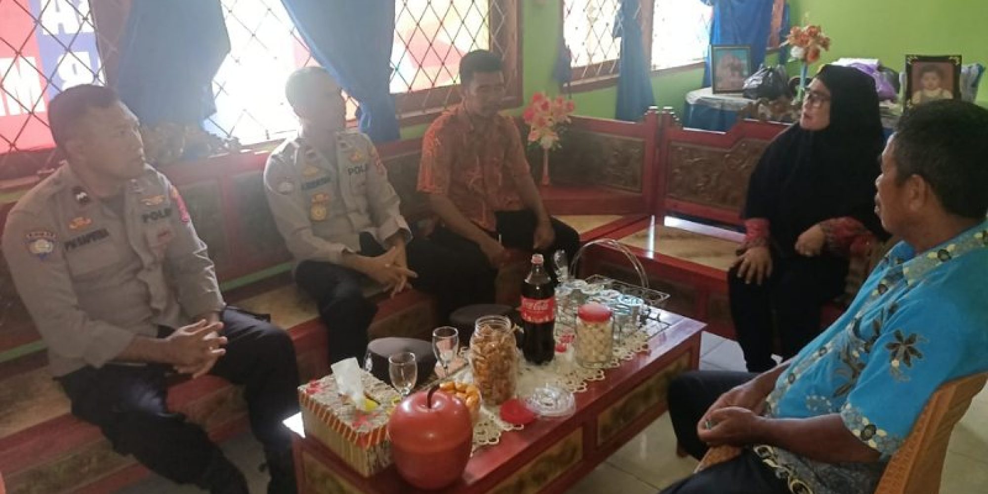 Polsek Mowila Kembali Gelar Curhat Dan Ngopi Bareng  di SMP N 22 Konsel