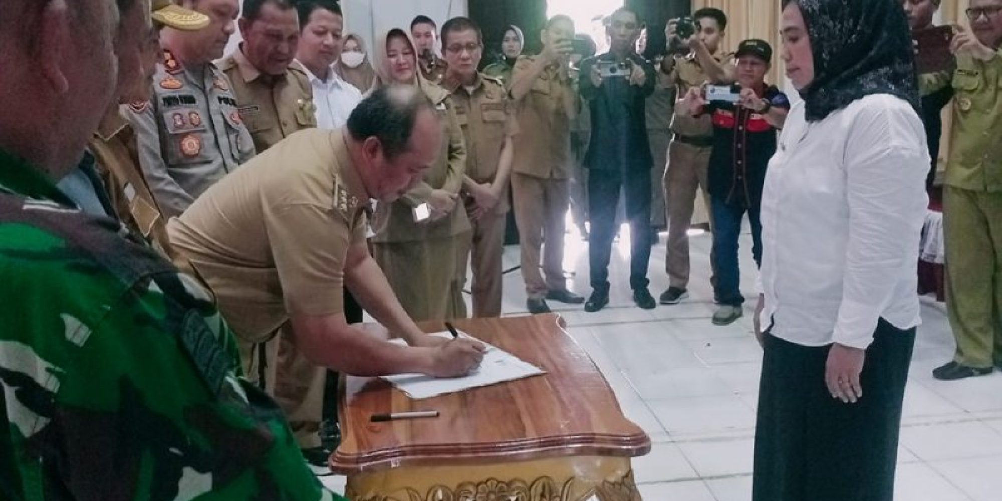 Jelang Pilkades Ratusan Cakades Dikonut, Ikuti Deklarasi Damai