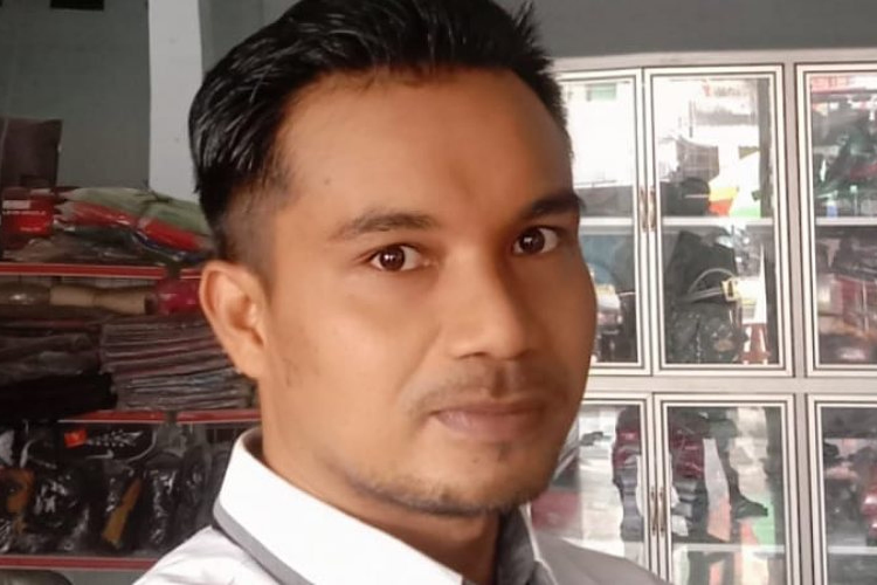 Driver Ojol Hamdalin Maju Caleg Kota Kendari, Siap Mengantar Aspirasi Sampai Ketujuan