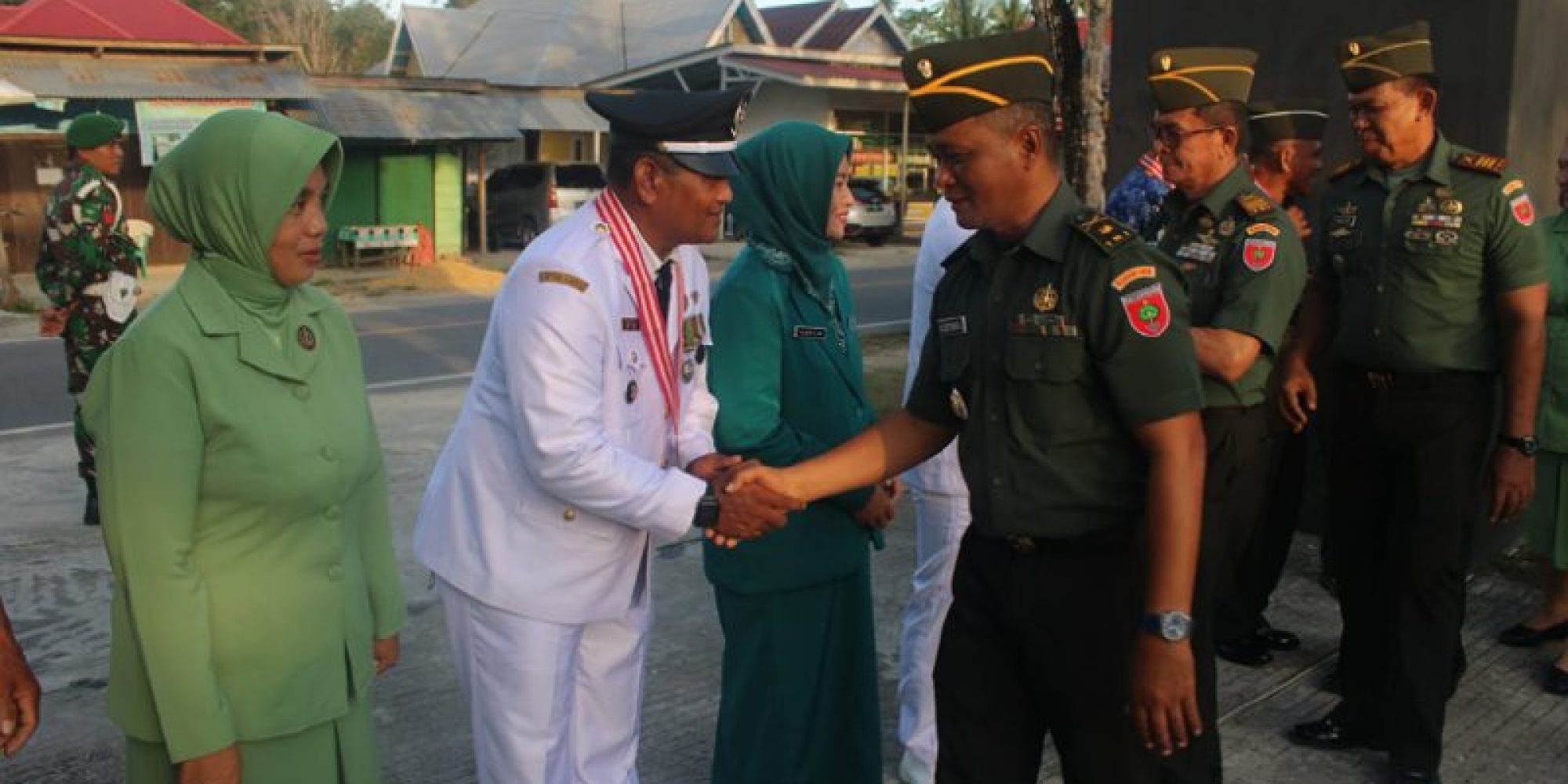 Di Pimpin Langsung Dandim,Kodim 1416/Muna Gelar Acara Tradisi Pelepasan Purnawirawan Prajurit dan PNS