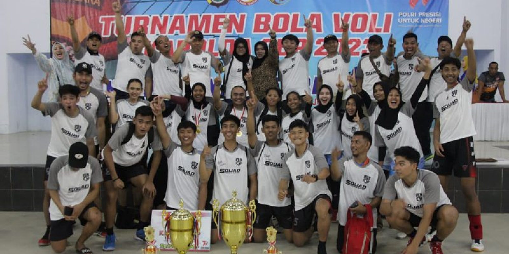 Tim Polres Konut Berhasil Menjadi Juara I Dalam Laga Final Turnamen Bola Voli Putra Kapolda Sultra Cup 2023
