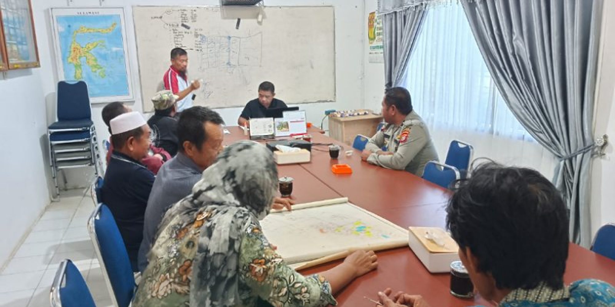 Jumat Curhat, Warga Keluhkan Masalah Kenakalan Pelajar Ke Polsek Angata