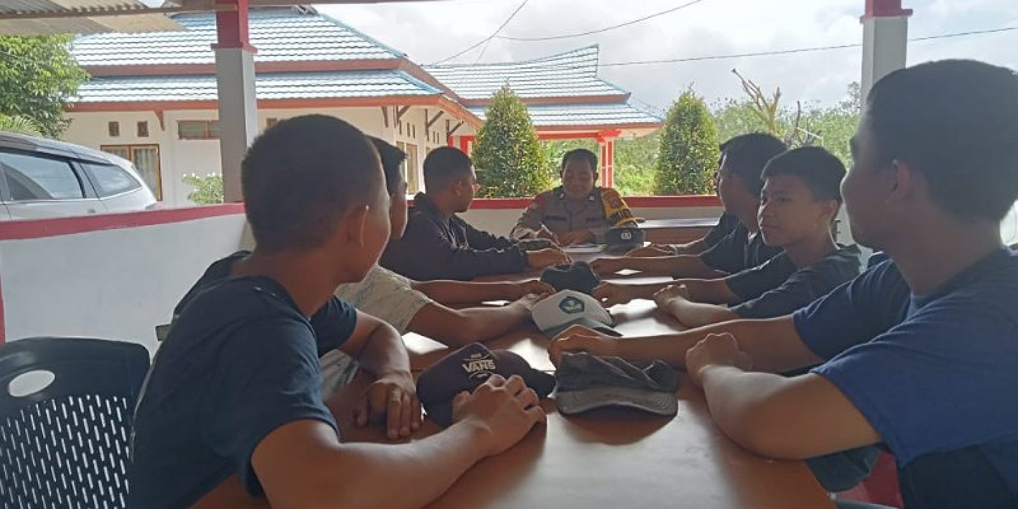 Jumat Curhat Kapolsek Mowila, Warga Keluhkan Seringnya Hilang HP Pada Jam Sekolah di SMK N 9 Konsel