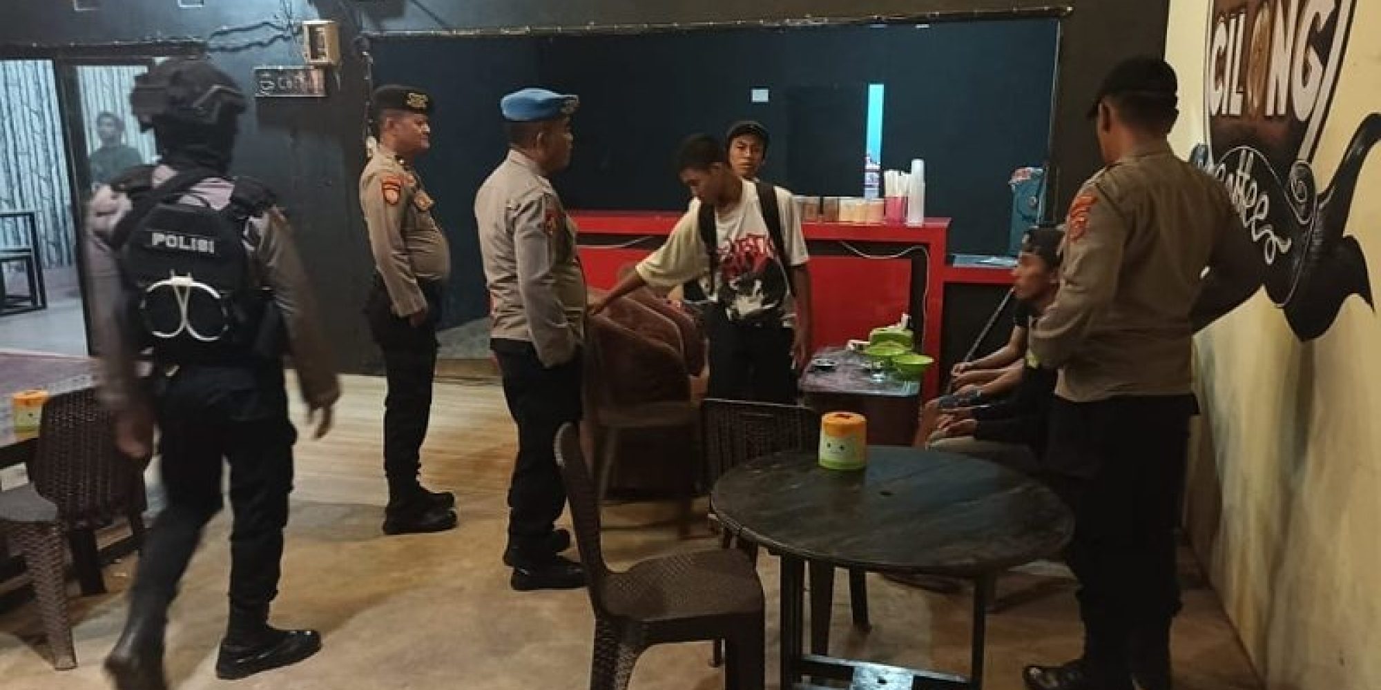 Sikapi Aduan Guru Siswa, Tim Patroli Pos Mobile Polres Konut Lakukan KRYD di Warkop