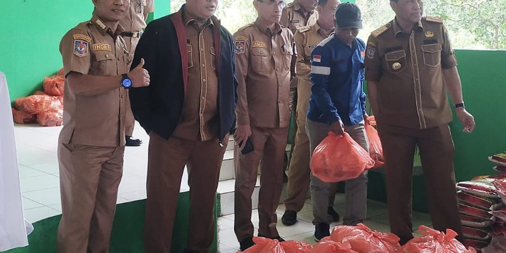 Buka Pasar Murah di Kec Sawa, Bupati Konut Berharap Dapat Menekan Angka Kemiskinan Ekstrim, Stunting Dan Inflasi