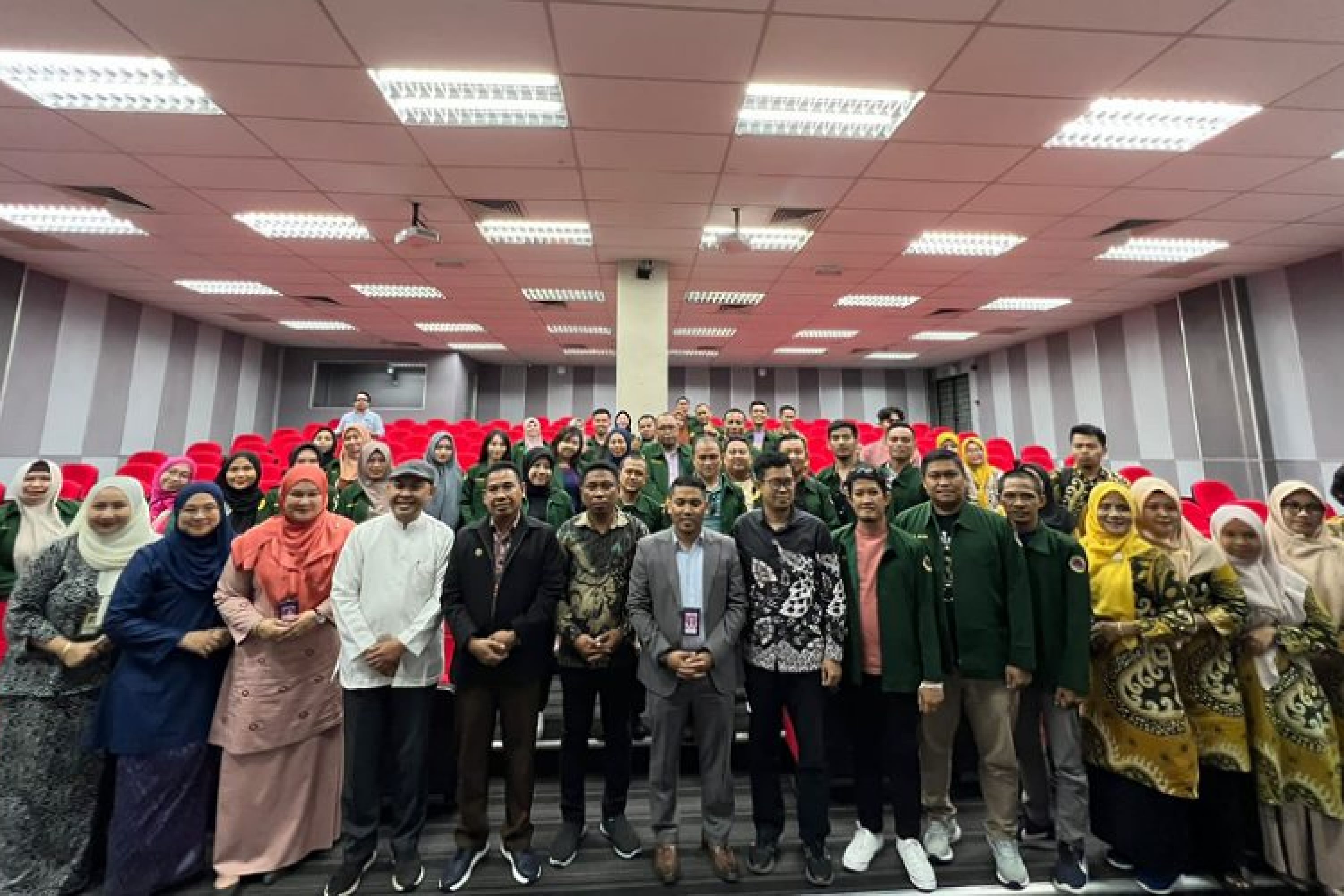 Mahasiswa Pasca Sarjana MM – STIE 66 Kendari, Lakukan Study Pustaka 3 Negara Asia Tenggara