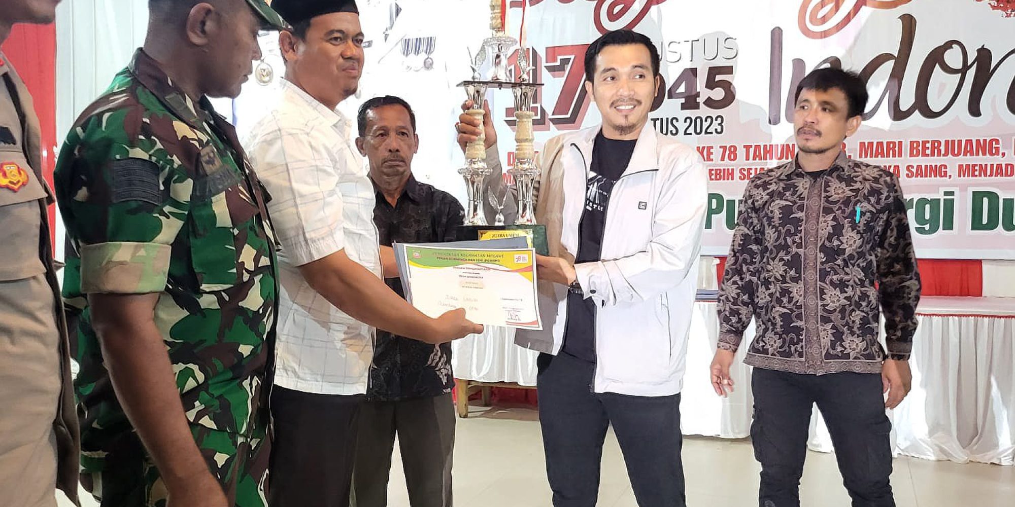 Porseni Tingkat Kec Molawe Resmi Di Tutup, Desa Bandaeha Torehkan Prestasi Sebagai Juara Umum