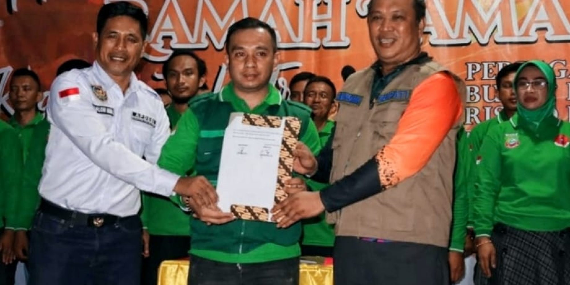 Disaksikan Bupati  Konut dan Petinggi BNPB RI, Apdesi Dan Forum PRB Konut Teken MoU Program Destana
