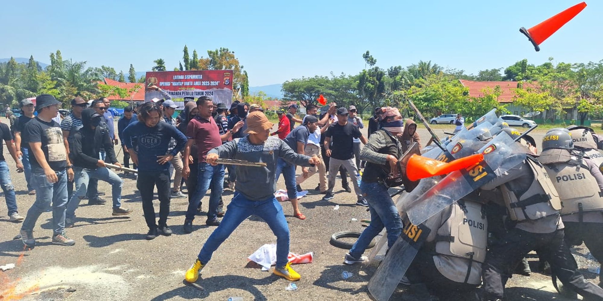 Polres Konut Gelar Sispamkota Dalam Rangka Pengamanan Pemilu Serentak 2024