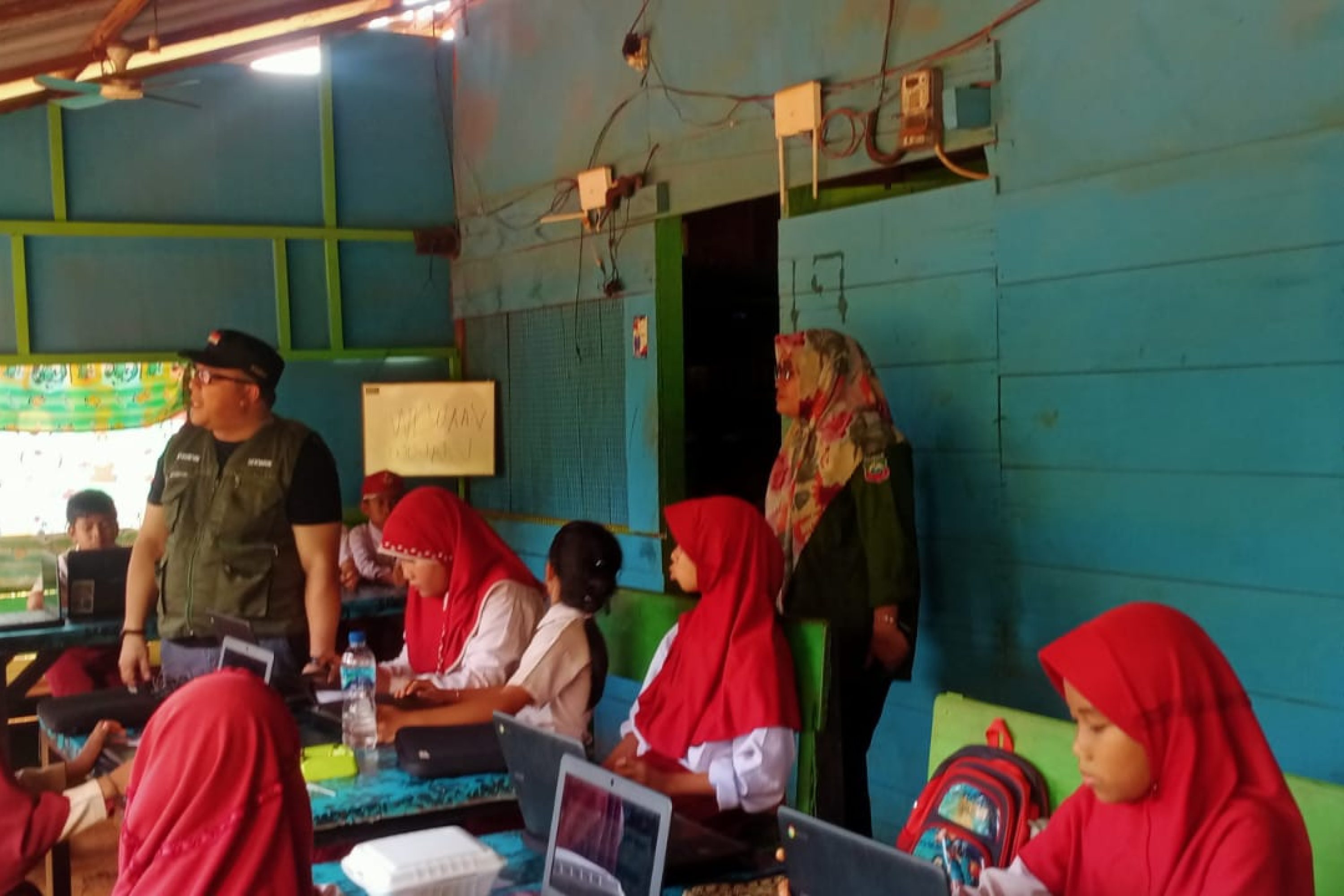 Kadis PK Konut Lakukan Monitoring  Pelaksanaan ANBK Di SD Negeri  5 Laskep