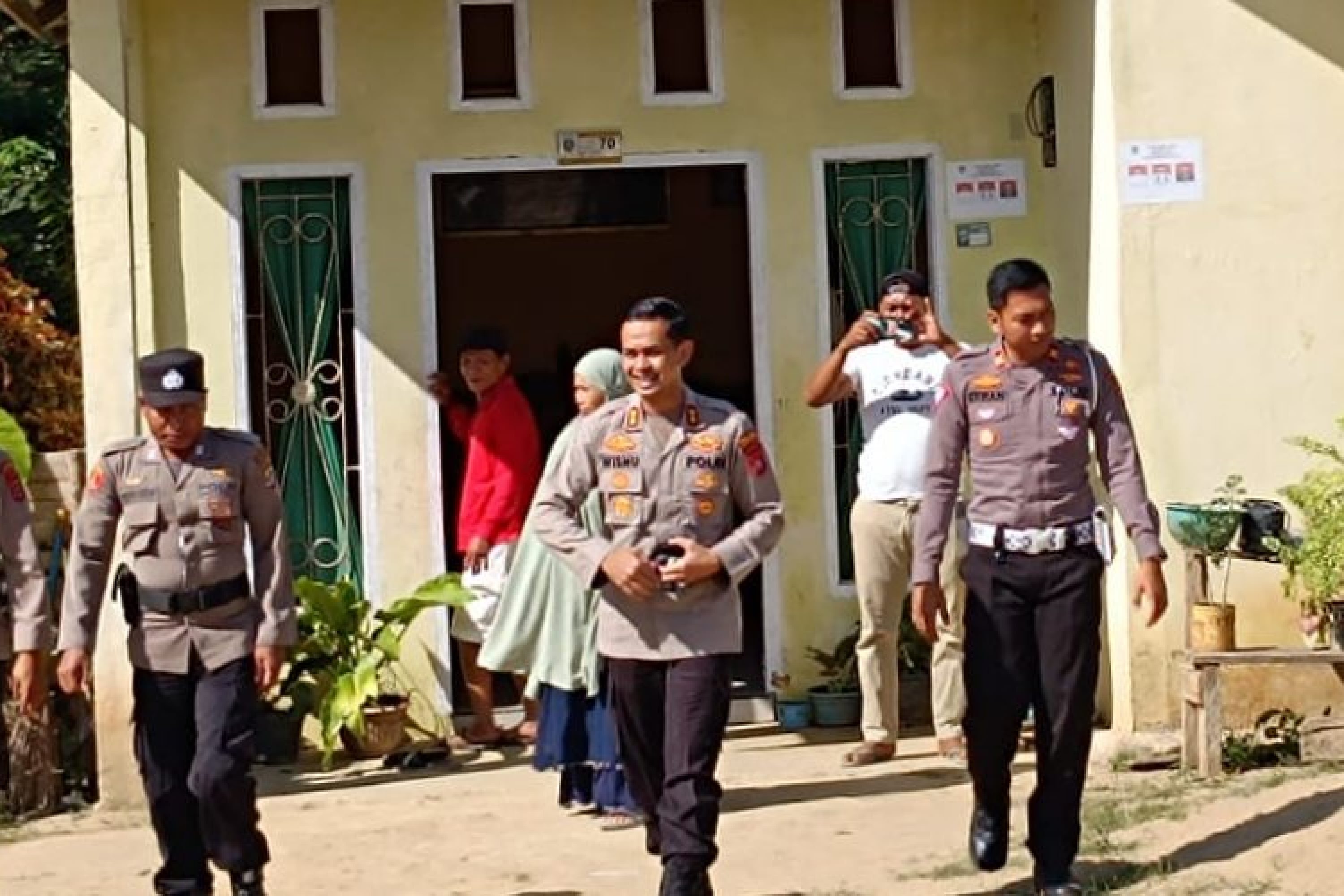 Kapolres Konsel Ucapkan Terima Kasih Atas Partisipasi Semua Pihak Terselenggaranya Pilkades Damai Dan Kondusif
