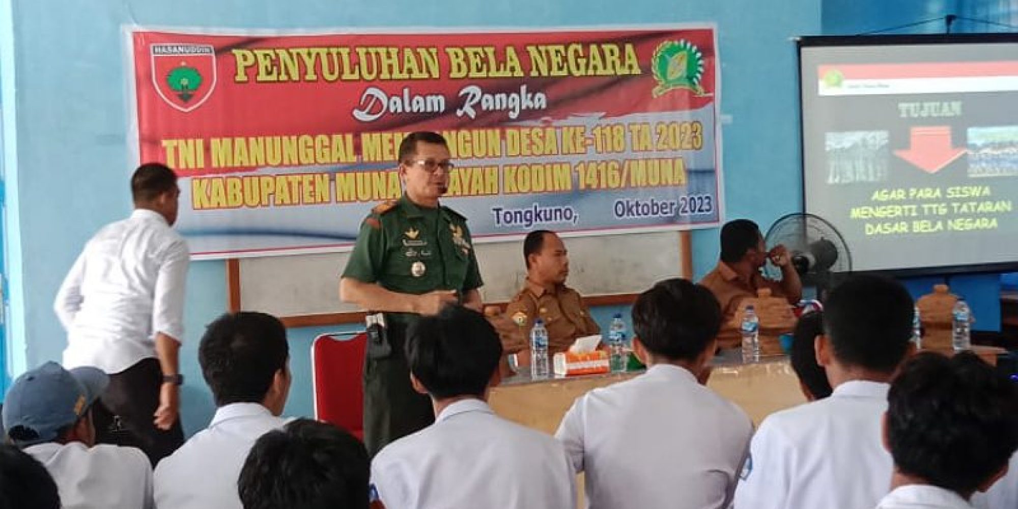 Satgas TMMD 118 Kodim 1416/Muna Sosialisasi Bela Negara Kepada Siswa-Siswi SMAN 1 Tongkuno