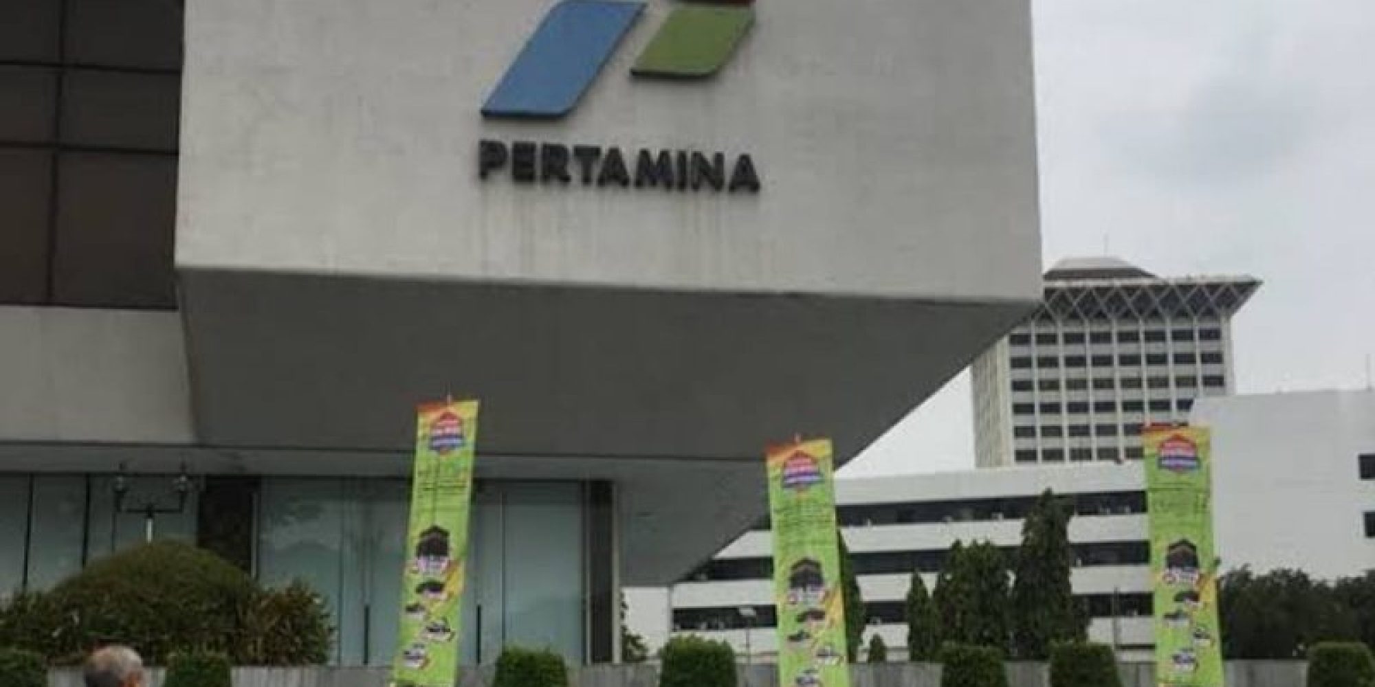 Potensi Kerugian Pertamina Akibat Sengketa Hukum Kontrak LNG CCL