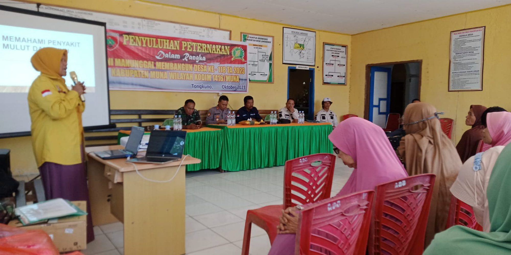 Cegah PMK, Satgas TMMD 118 Kodim 1416/Muna Sosialisasi Tentang Peternakan