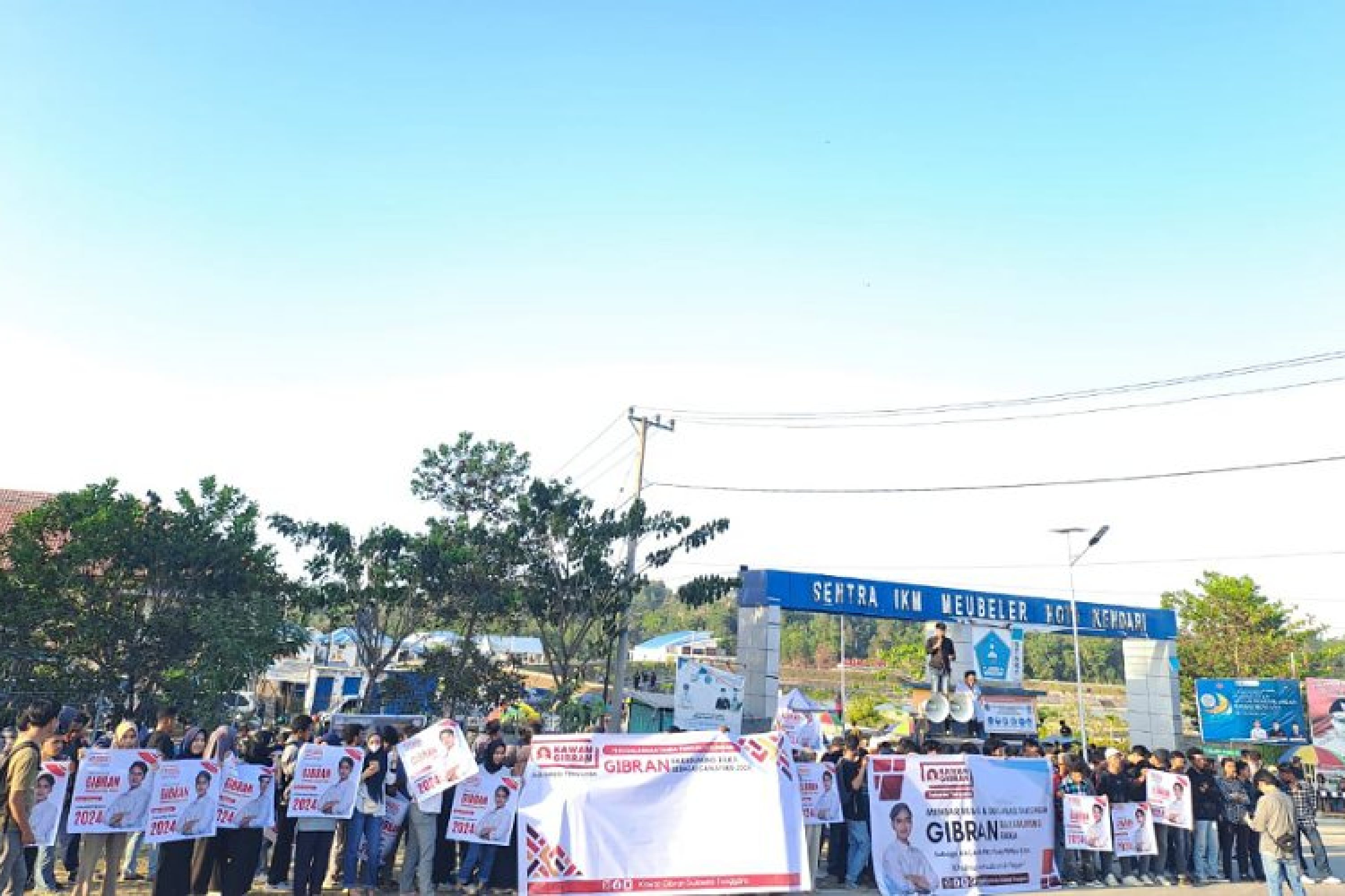 Sekitar 300 Ratus Pemuda Asal Sultra Deklarasikan Gibran Rakabumi Sebagai Cawapres Pada Pemilu 2024