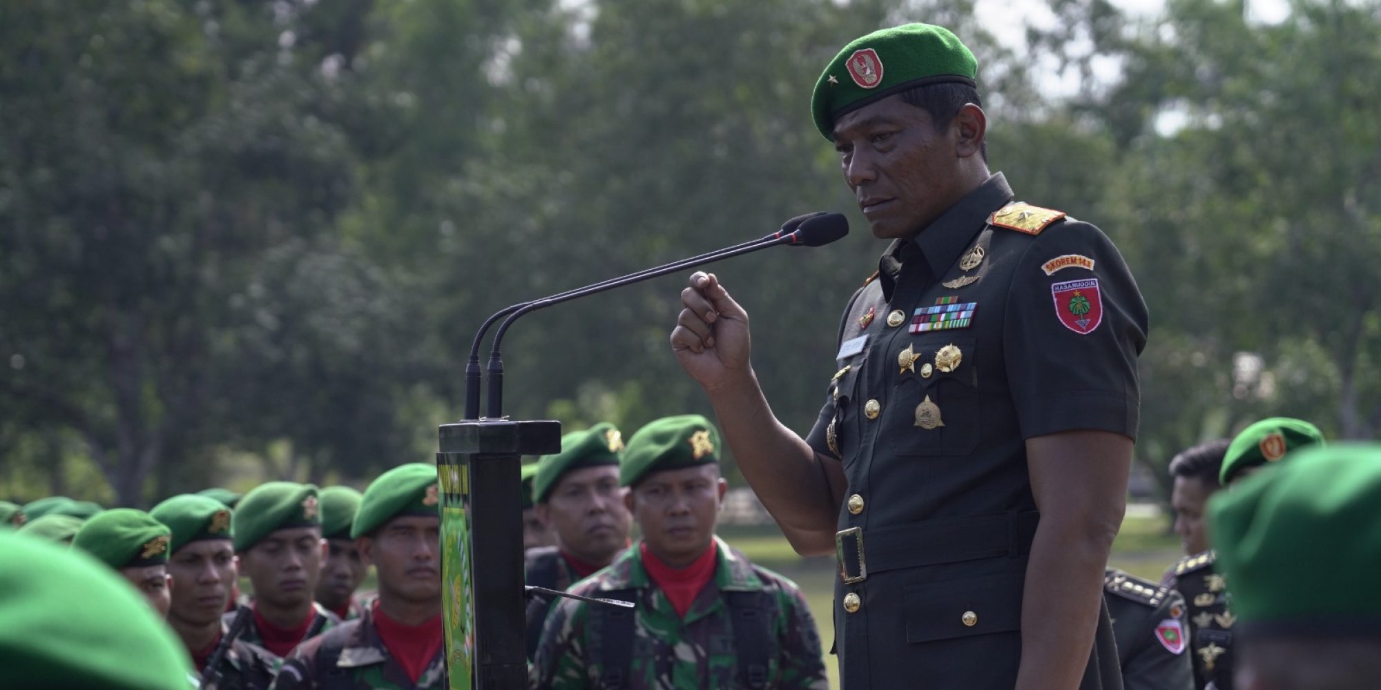 Pimpin Sertijab 2 Pejabat Dansat Jajaran Korem 143/HO, Ini Pesan Danrem 143/HO