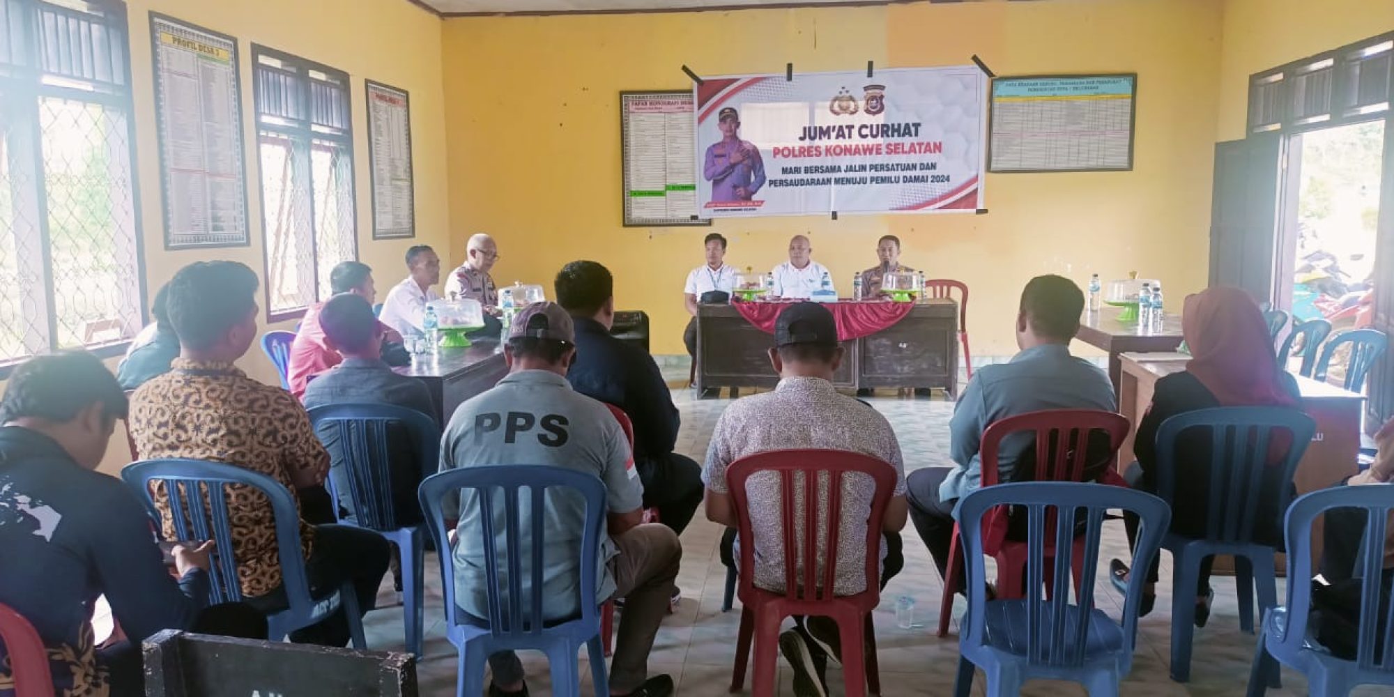 Curhat Dan Ngopi Bareng Polres Konsel, Warga Kec. Buke Keluhkan Air Bersih dan Pengaktifan Kembali Pos Kamling