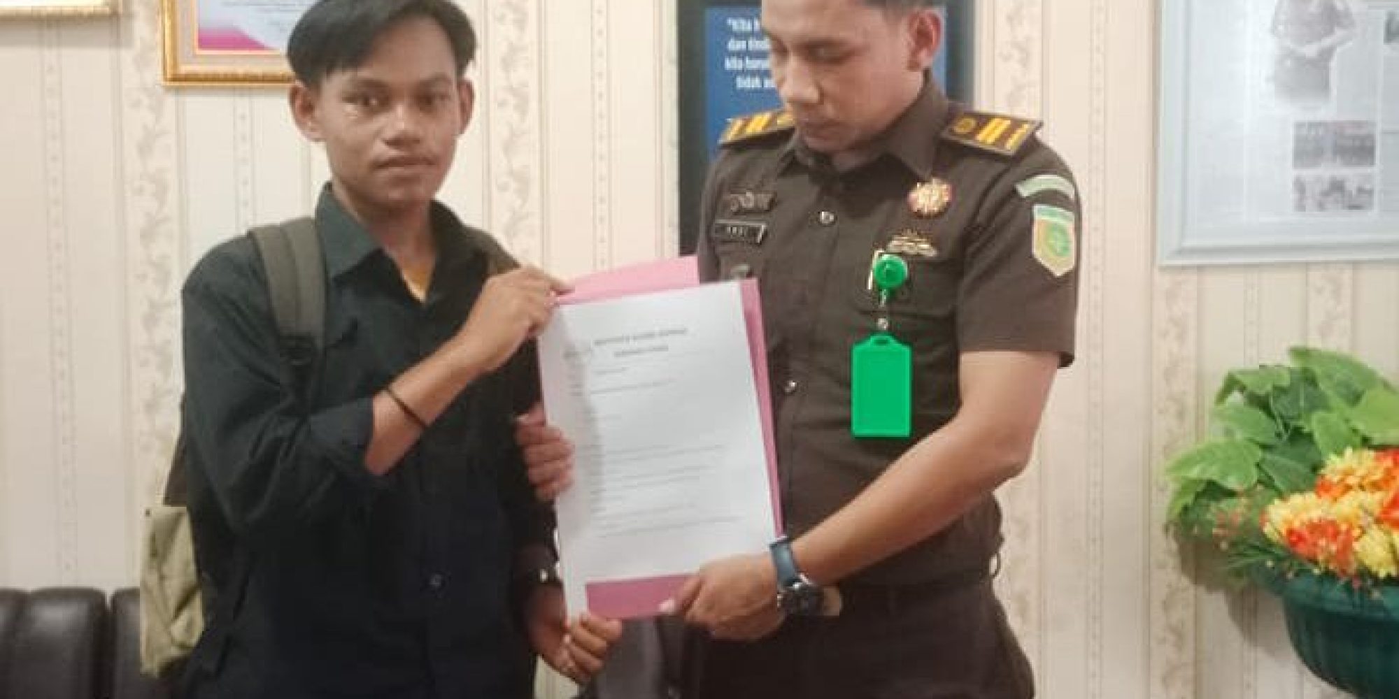 Diduga Selewengkan Dana Desa, Kades Tinondo Indah Resmi Dilaporkan Ke Kejari Konawe