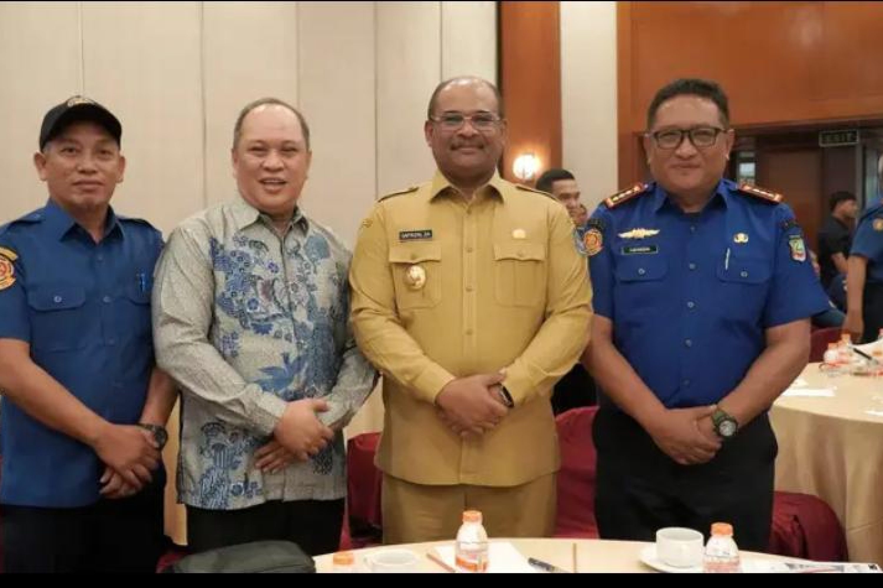 Bupati Konut Terima Langsung Bantuan Sarana Pemadam Kebakaran Dari Kemendagri