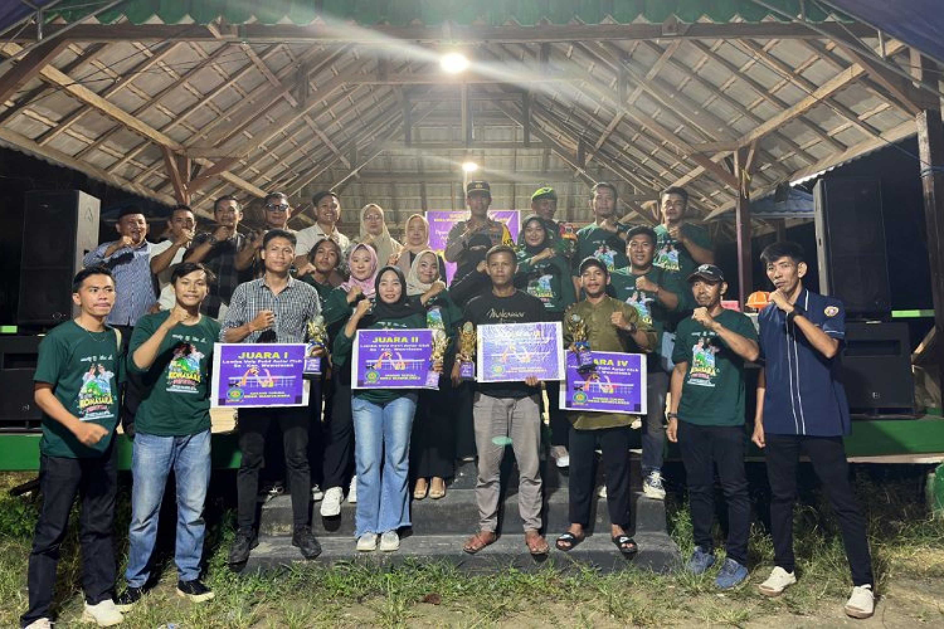 Menjelang HUT Konut Ke – 17, Camat Wawolesea Bersama Kepala Desa Dan Karang Taruna Menutup Turnamen Bola Voli