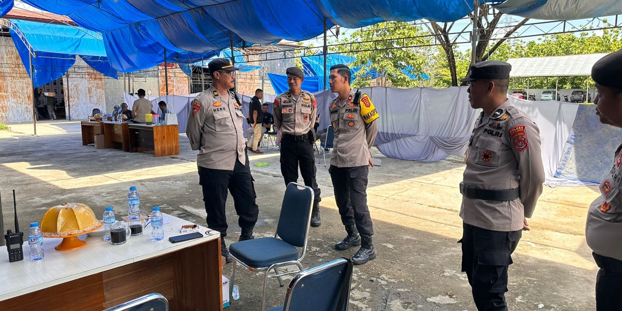 Polres Konsel Gelar Patroli Rutin Pastikan Proses Sortir Dan Lipat Surat Suara Pemilu Berjalan Lancar
