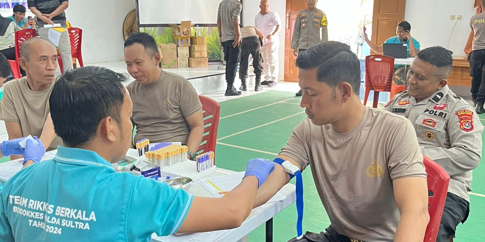 Pastikan Personel Pengamanan TPS Sehat, Polres Konsel Lakukan Pemeriksaan Kesehatan