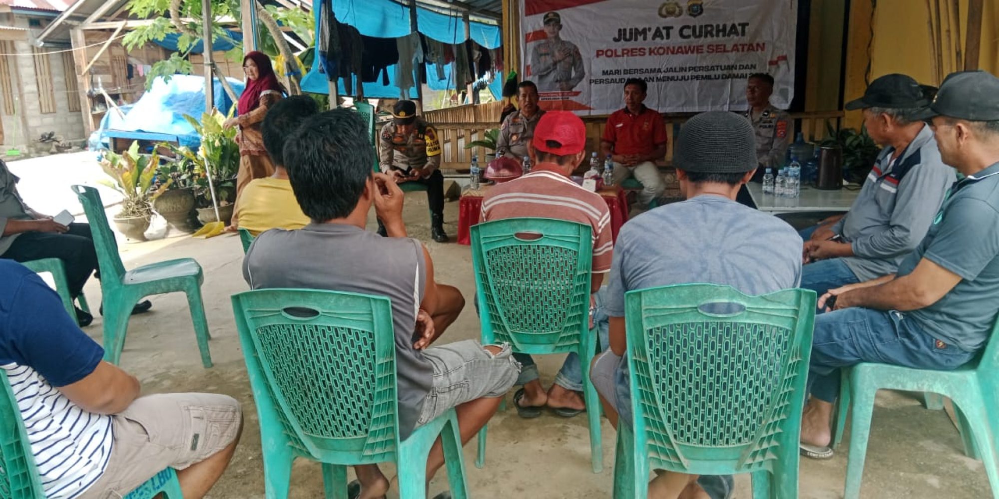 Jum’at Curhat Bersama Warga Kecamatan Moramo , Ini Imbauan Dari Kasi Humas Polres Konsel