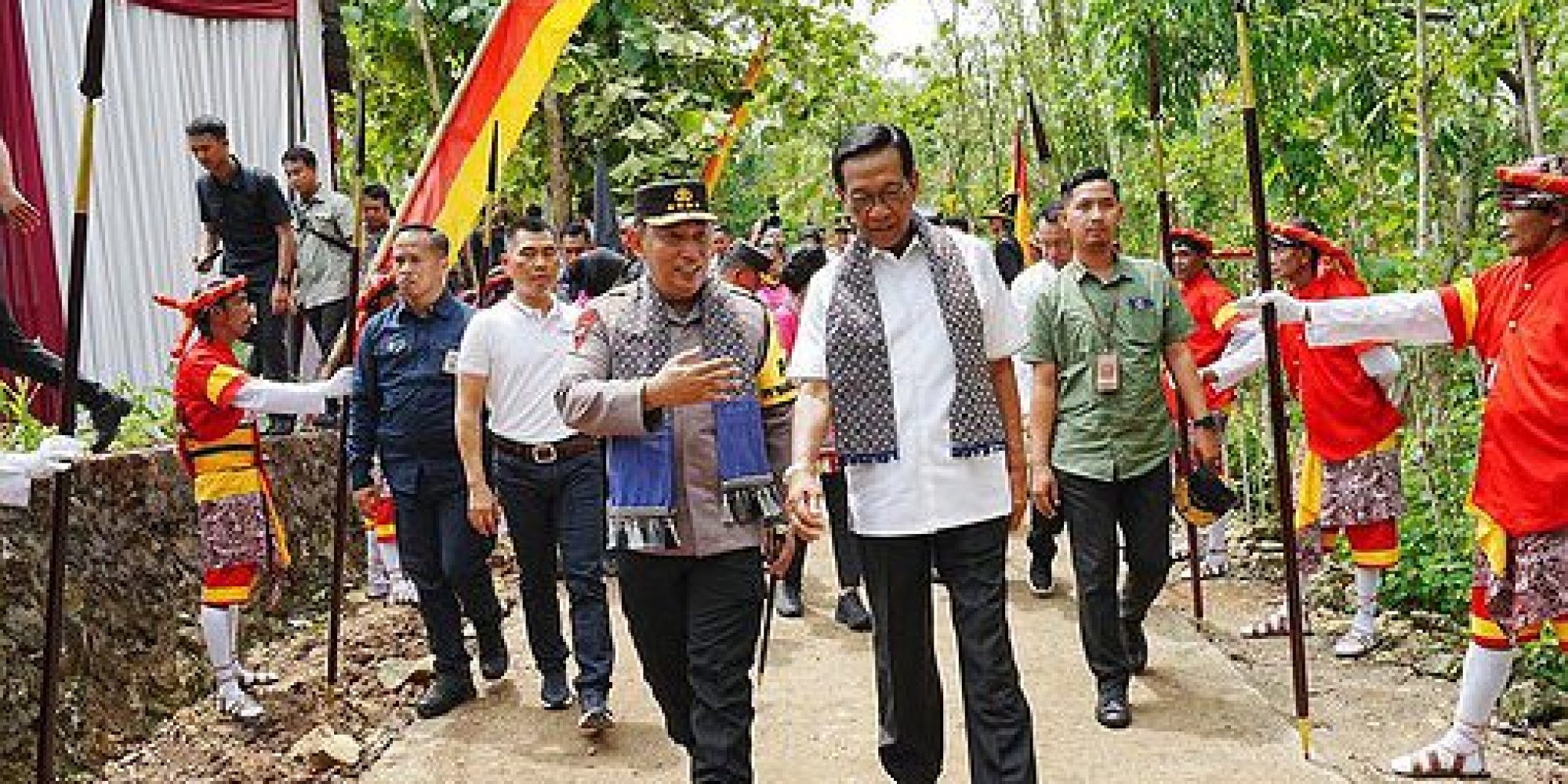 Kapolri Jenderal Listyo Sigit Prabowo Resmikan 10 Sumur bor Polri Presisi di Gunungkidul Dan Bagikan Sembako