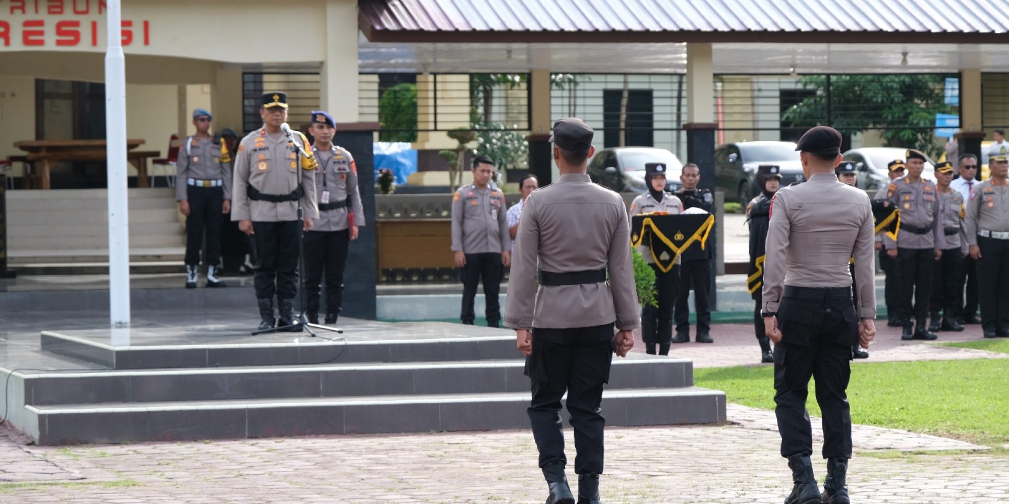 Wakapolda Sultra Pimpin Apel Kesiapan Pengamanan TPS Jelang Pemungutan Suara