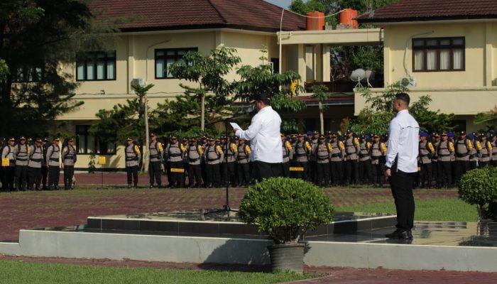Polda Sultra Laksanakan Apel Gelar Pasukan Pengamanan Pemilu 2024