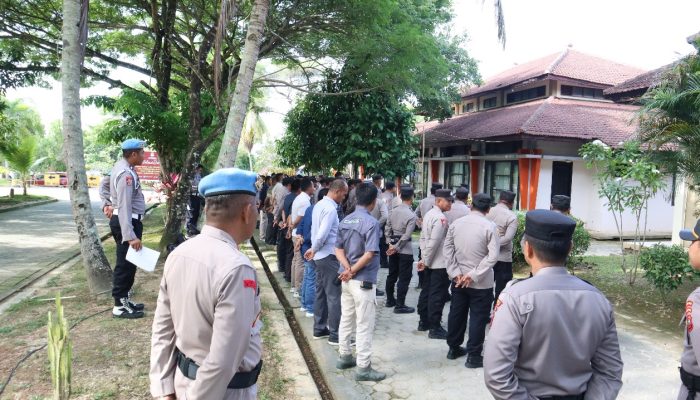 KPUD Konsel Laksanakan Pleno, Untuk Pengamanan, 150 Personel Polres Konsel Diterjunkan
