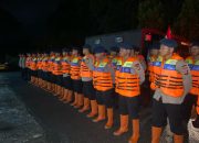 Pemukiman dan Rumah Sakit Diterjang Banjir, Brimob Polda Sultra Turun Tangan