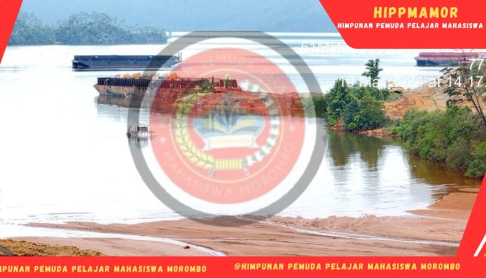 Kapal Tongkang Sandar Dijetty Malibu Bermuatan Puluhan Alat Berat Diduga Milik PT SMI, Disoroti HIPMAMOR