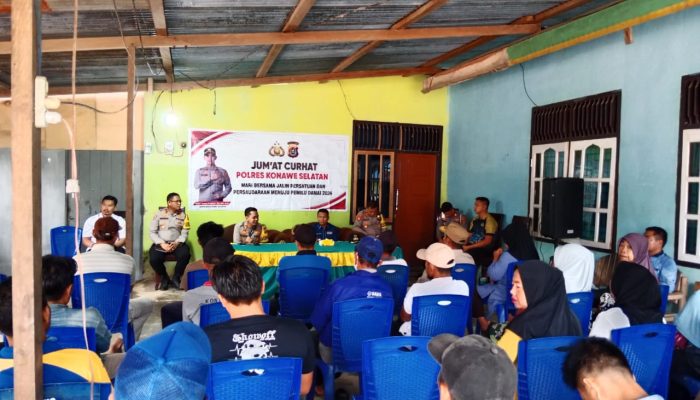 Kapolres Konsel Diskusi Santai Bersama Masyarakat Kec Kolono Yang Bertajuk Jum’at Curhat
