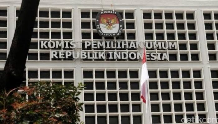 Ampera Sultra Tuntut Proses Etik dan Pemecatan Ketua KPU Konsel