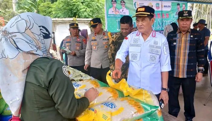 Wabup Abuhaera  Buka Gerakan Pangan Murah Di Kecamatan Sawa, Ini Pesannya