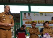 Jaga Stabilisasi Harga, Bupati Ruksamin Buka Gerakan Pangan Murah di Kec Motui