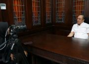 Bupati Konut Hadiri Wawancara di Salah Satu TV Dengan Tema Kejaksaan Gempur Korupsi Pertambangan