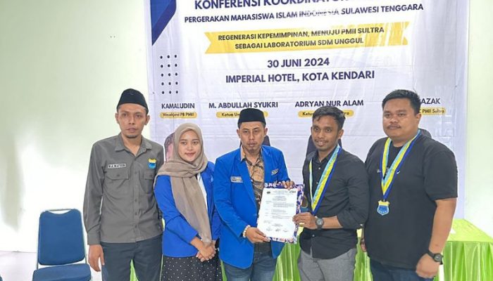 Sah, Awaludin Dan Sulpi Terima Mandataris Dari BPK Dan Panitia Konkoorcab PMII Sultra XI