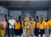 Terima Mahasiswa KKN Reguler Batch II UHO, Kades Mondoe Berharap Bisa Meningkatkan SDM di Masyarakat